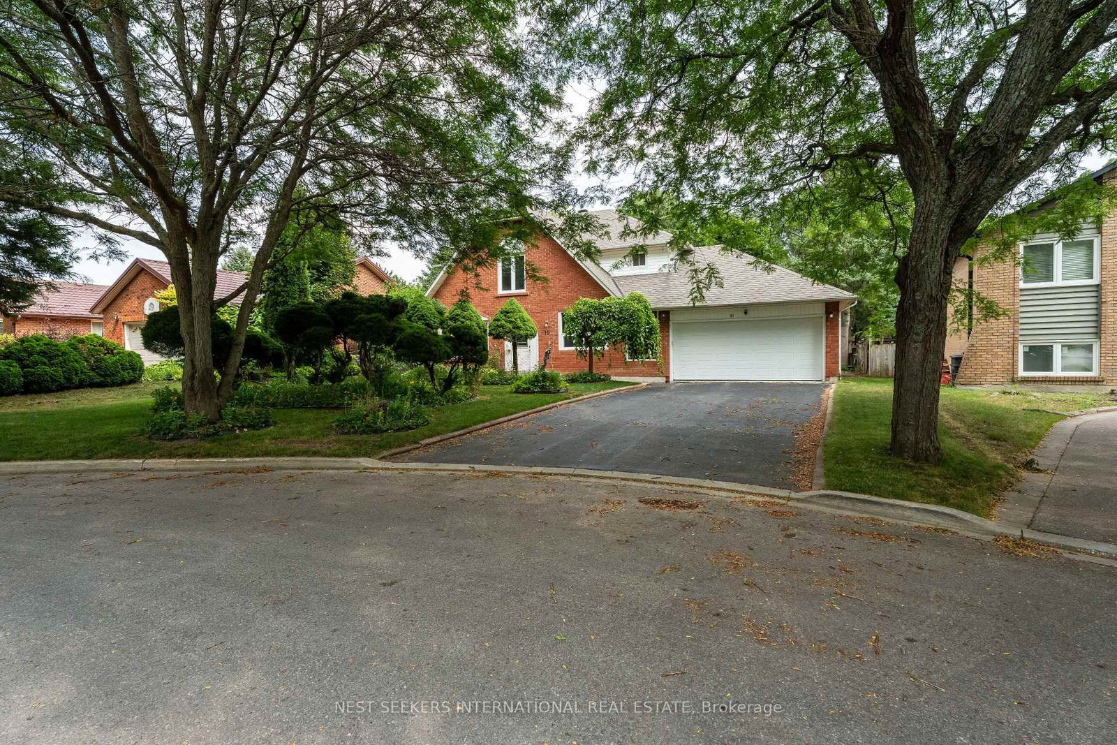 10 Lennox Court • Brampton, ON photo 40