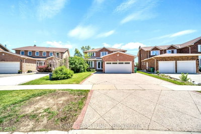 2606 Ambercroft Trail