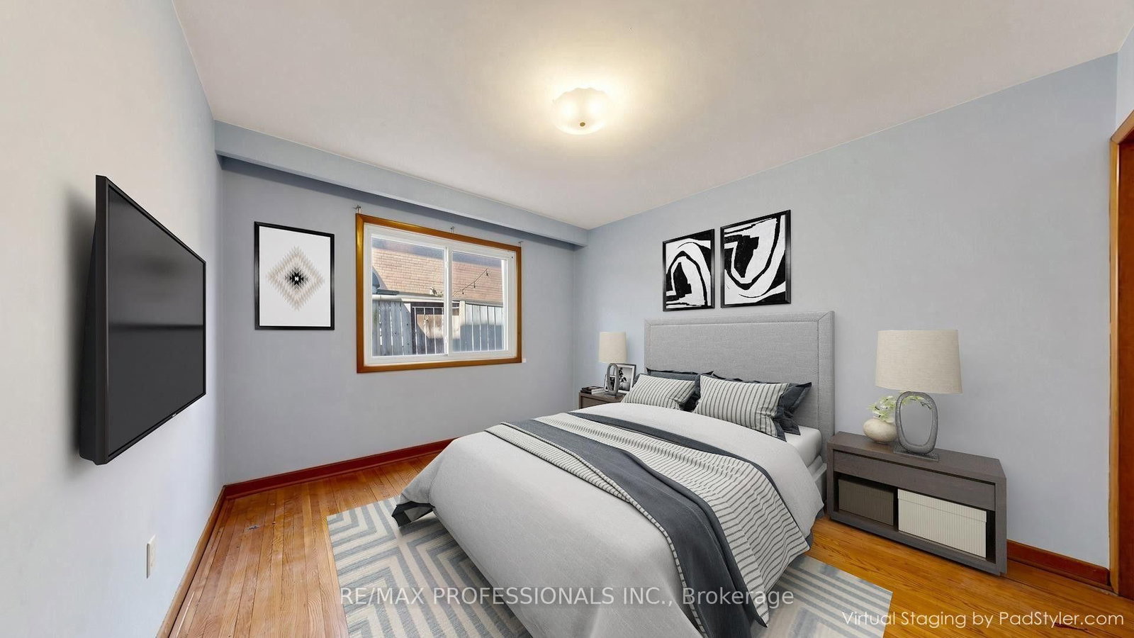 26 Woodcrest Drive • Toronto, ON photo 23