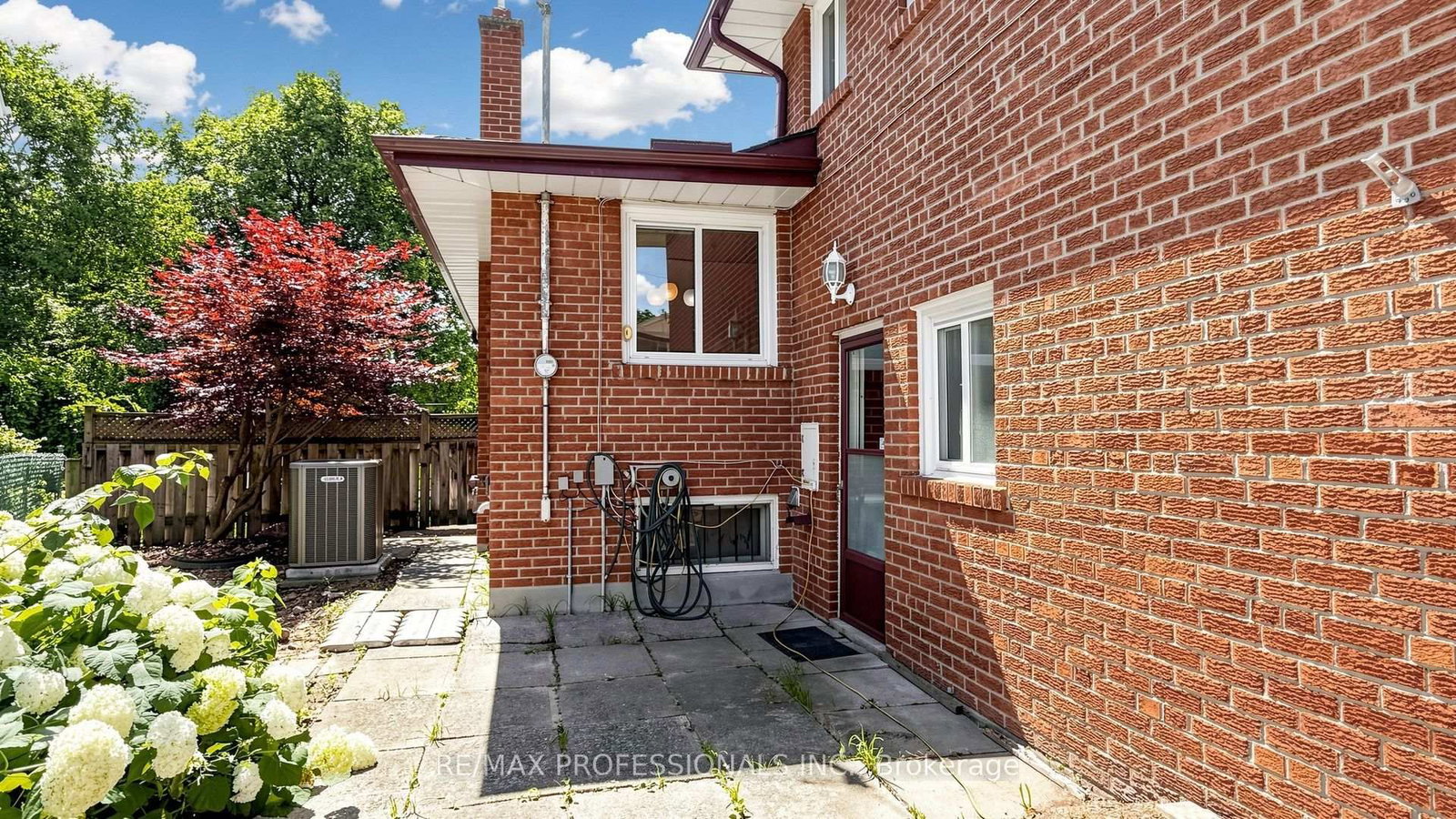 26 Woodcrest Drive • Toronto, ON photo 47