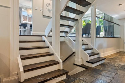 175 Mohawk Oakville,ON L6L 2Z1 — Photo 15