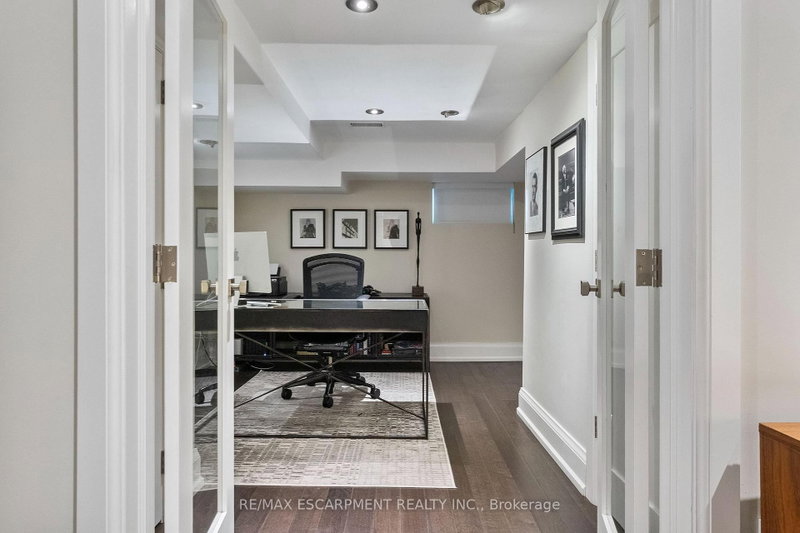 175 Mohawk Oakville,ON L6L 2Z1 — Photo 34