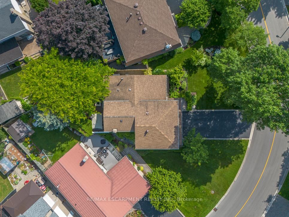 175 Mohawk Oakville,ON L6L 2Z1 — Photo 7