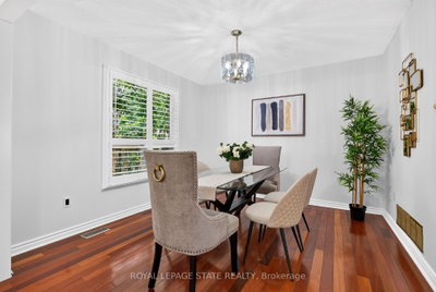 3631 Cherrington Crescent • Mississauga, ON photo 3