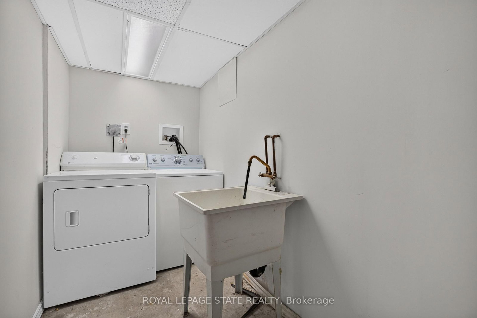 3631 Cherrington Crescent • Mississauga, ON photo 36