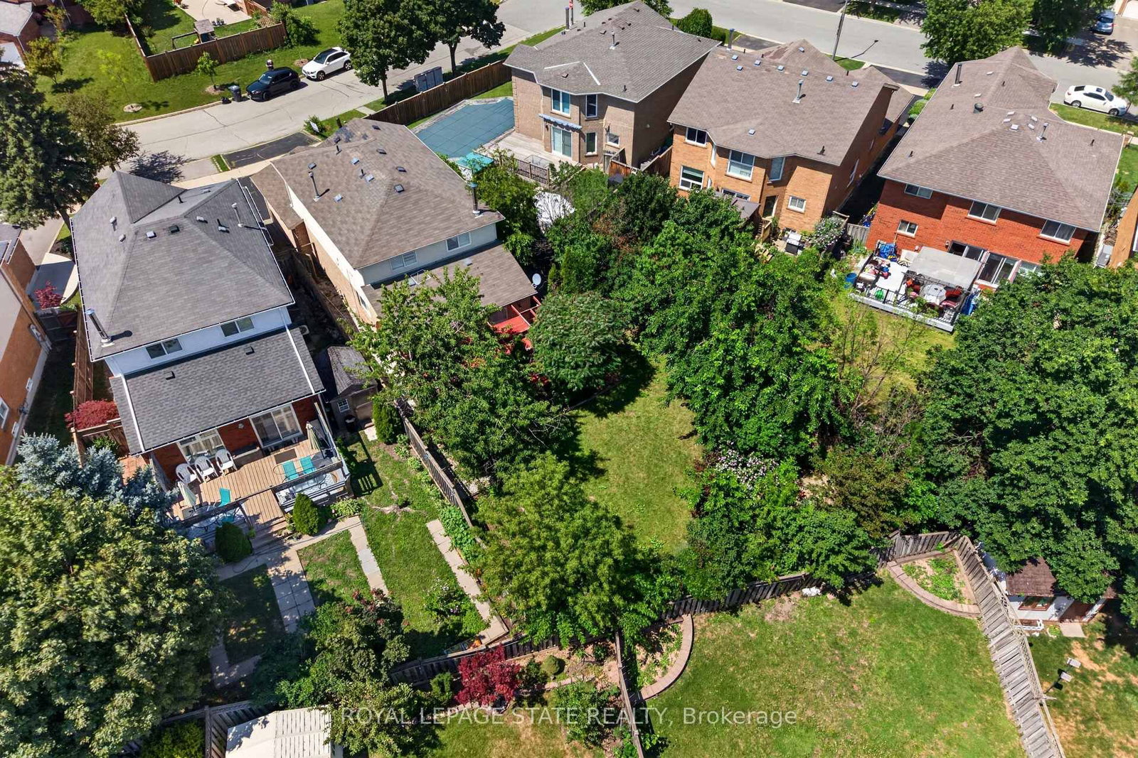 3631 Cherrington Crescent • Mississauga, ON photo 42