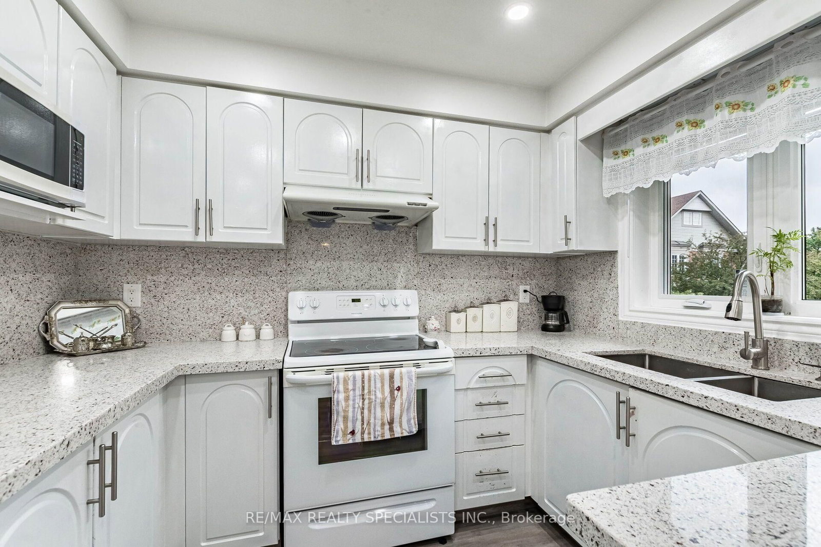 1588 South Parade Court • #41 • Mississauga, ON photo 14