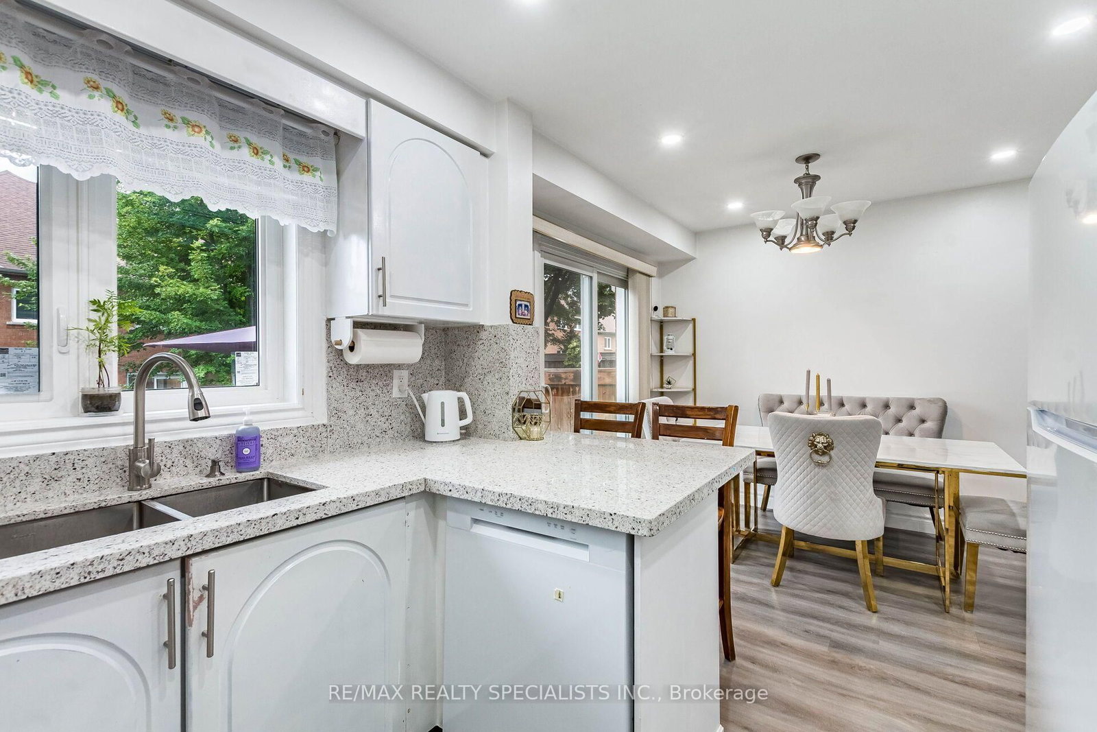 1588 South Parade Court • #41 • Mississauga, ON photo 15