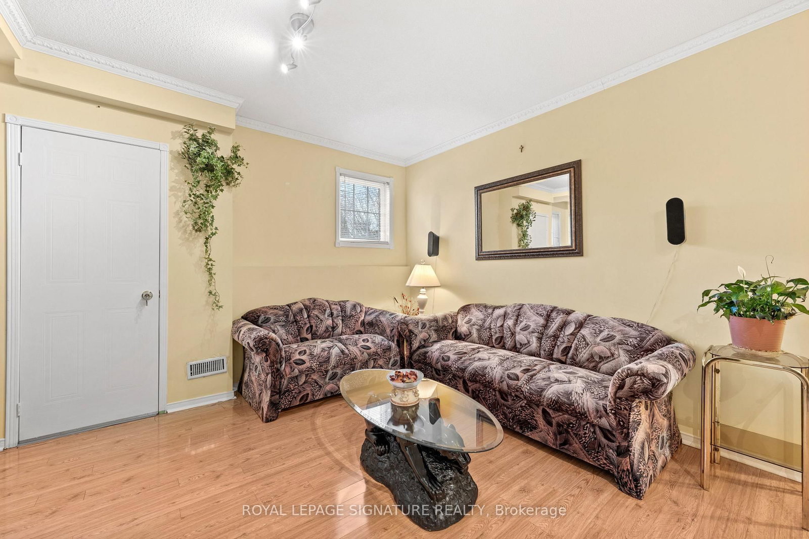 687 Twain Avenue • Mississauga, ON photo 22