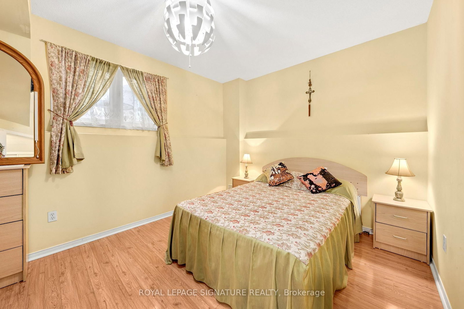 687 Twain Avenue • Mississauga, ON photo 29