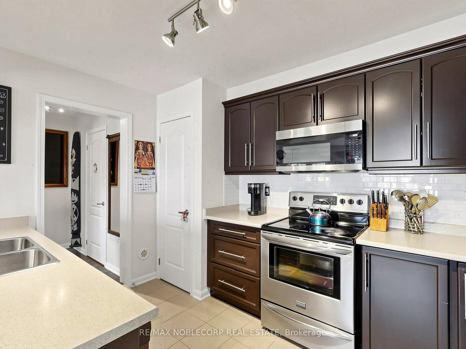 8 Deancrest Road • Brampton, ON photo 19