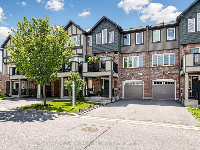 8 Deancrest Road