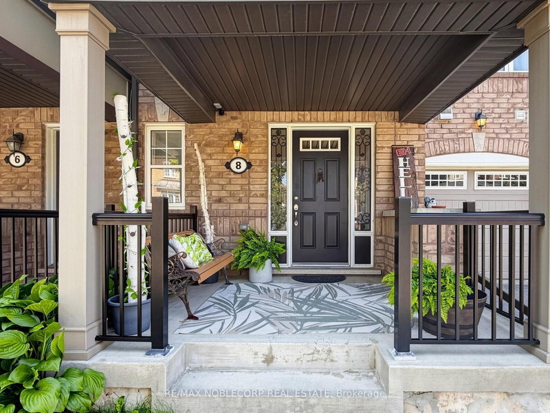 8 Deancrest Road