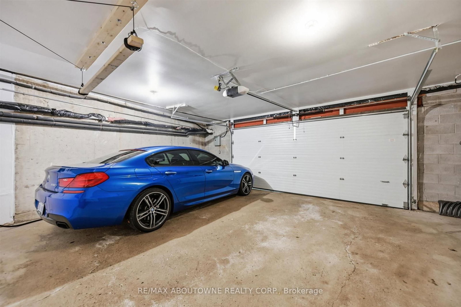 25 Southwind Terrace • Oakville, ON photo 46
