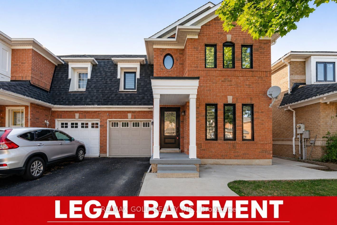 61 Saintsbury Crescent • Brampton, ON photo 4