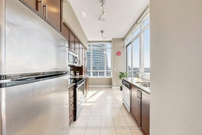 80 Absolute Mississauga,ON L4Z 0A5 — Photo 14