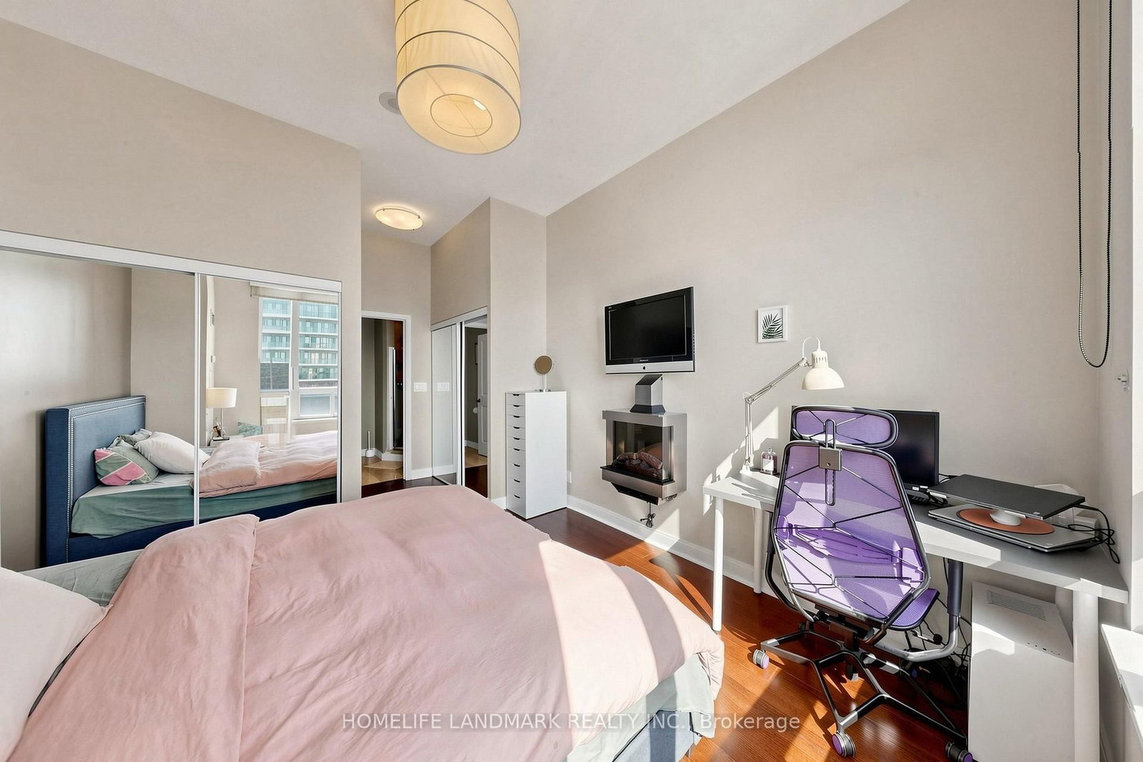 80 Absolute Mississauga,ON L4Z 0A5 — Photo 21