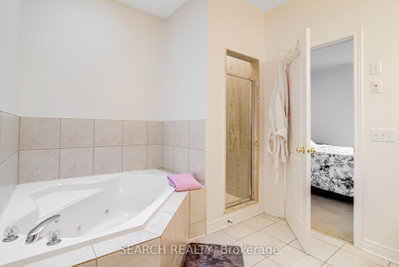 19 Treeline Brampton,ON L6P 1C5 — Photo 19