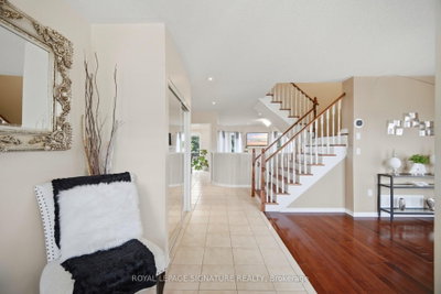 34 Nina Place N • Brampton, ON photo 6