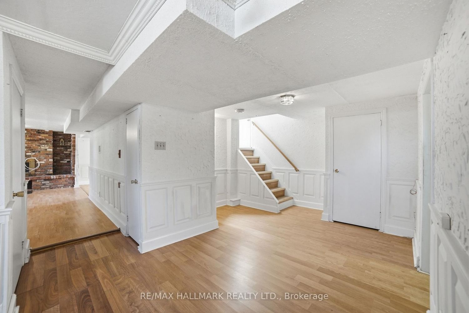 1392 Rebecca Street • Oakville, ON photo 22