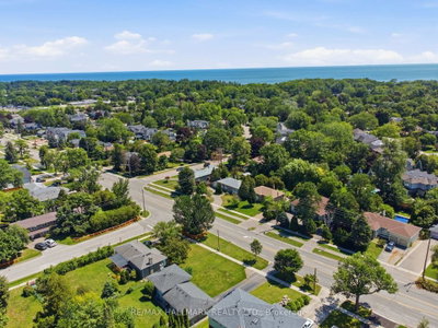 1392 Rebecca Oakville,ON L6L 1Z5 — Photo 40