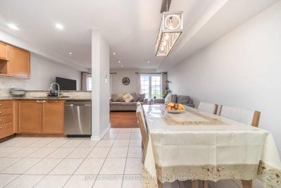 7 Bamboo Grove • Brampton, ON photo 7