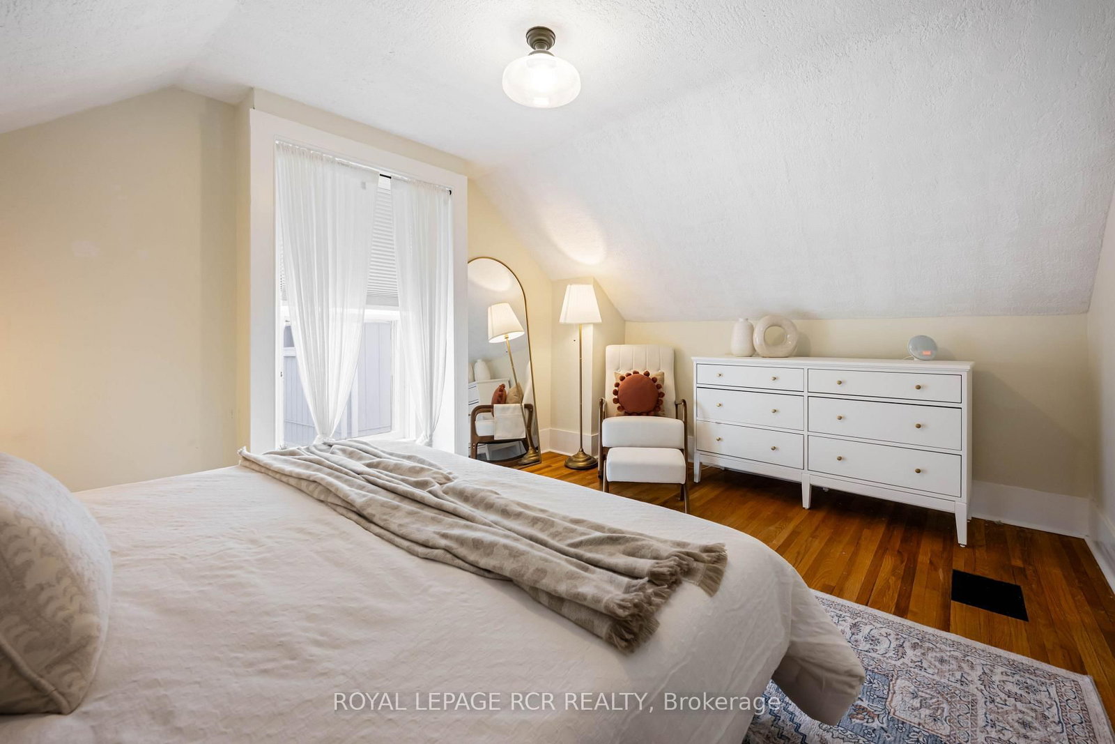 22 John Street • Orangeville, ON photo 35