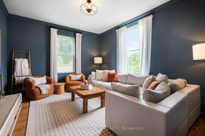 22 John Street • Orangeville, ON photo 9