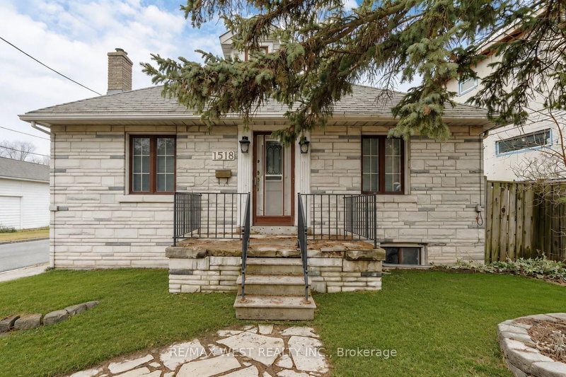1518 Cawthra Road