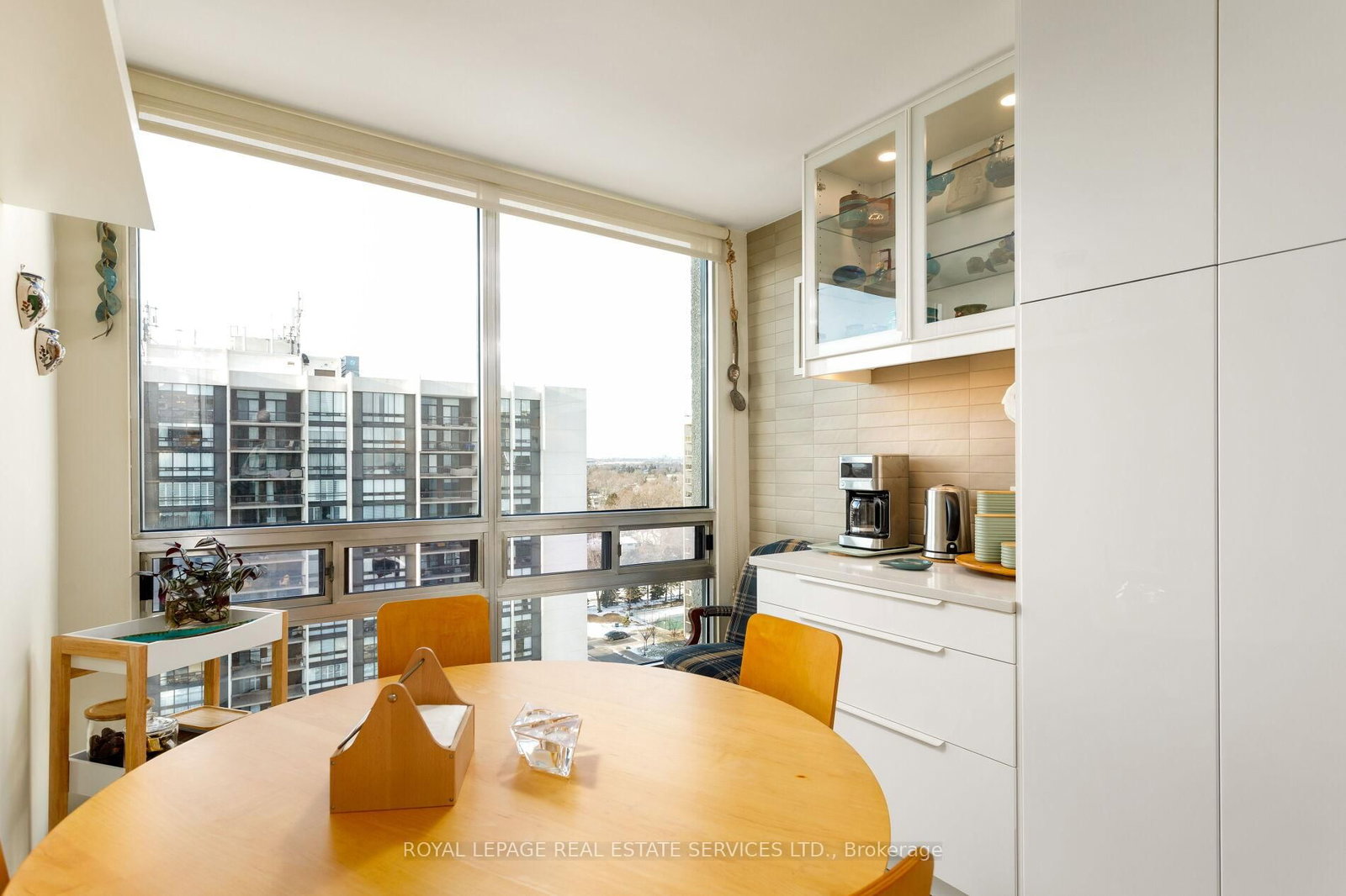 2180 Marine Drive • #1401 • Oakville, ON photo 17