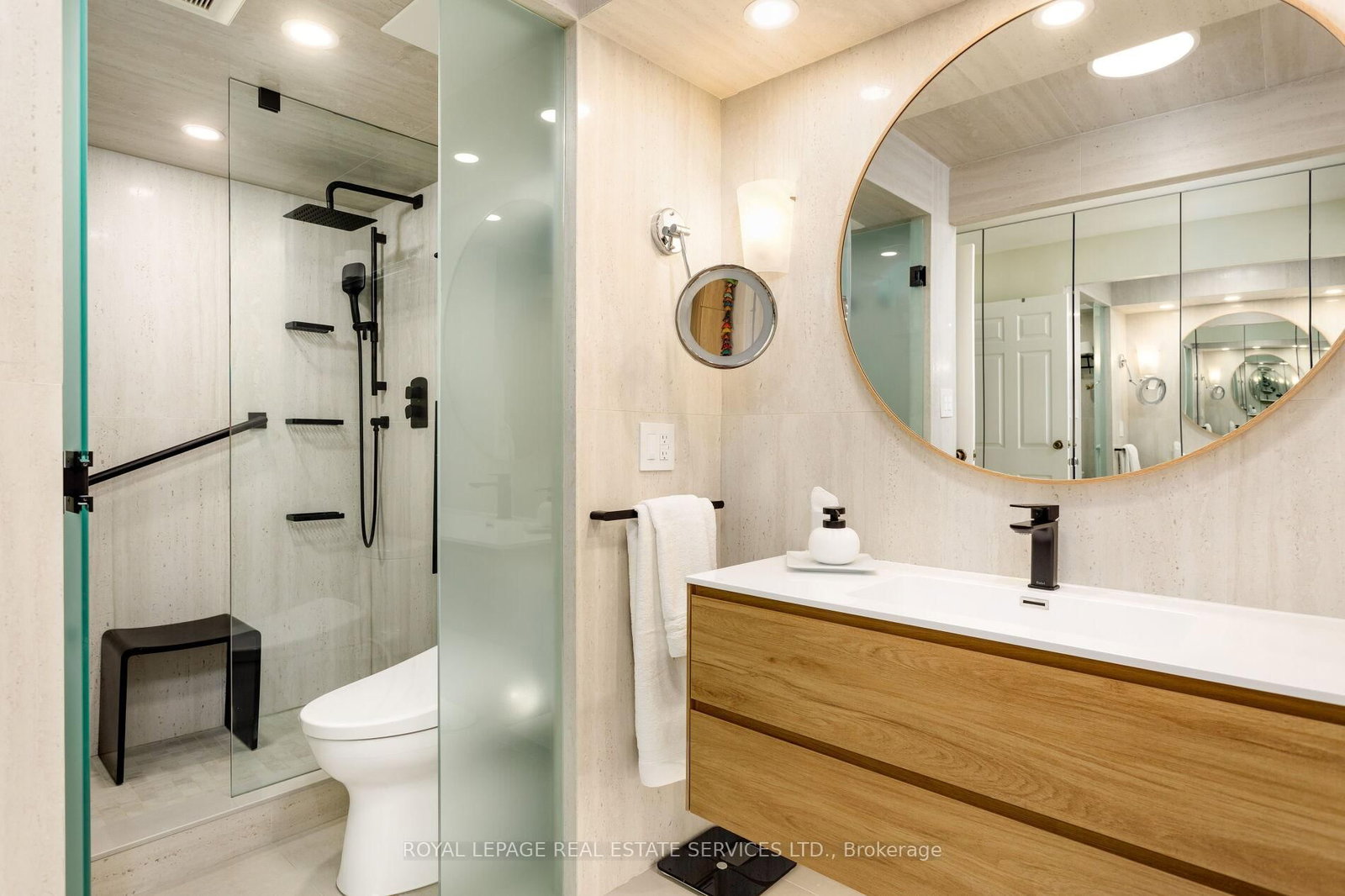 2180 Marine Drive • #1401 • Oakville, ON photo 28