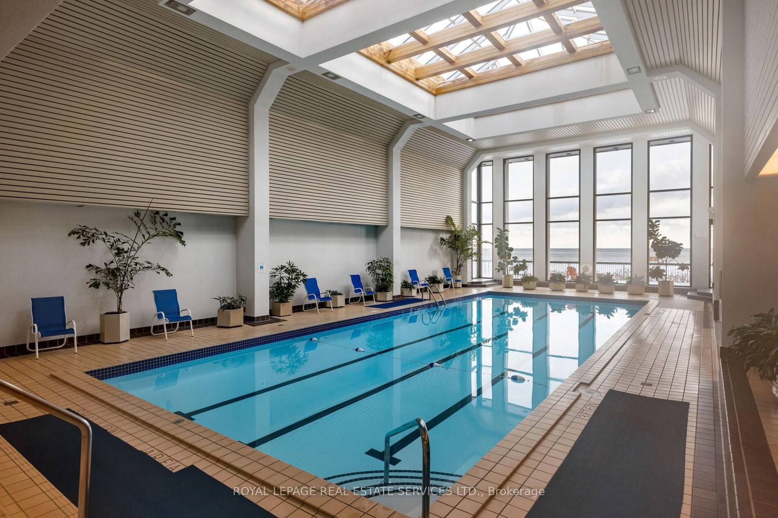 2180 Marine Drive • #1401 • Oakville, ON photo 37