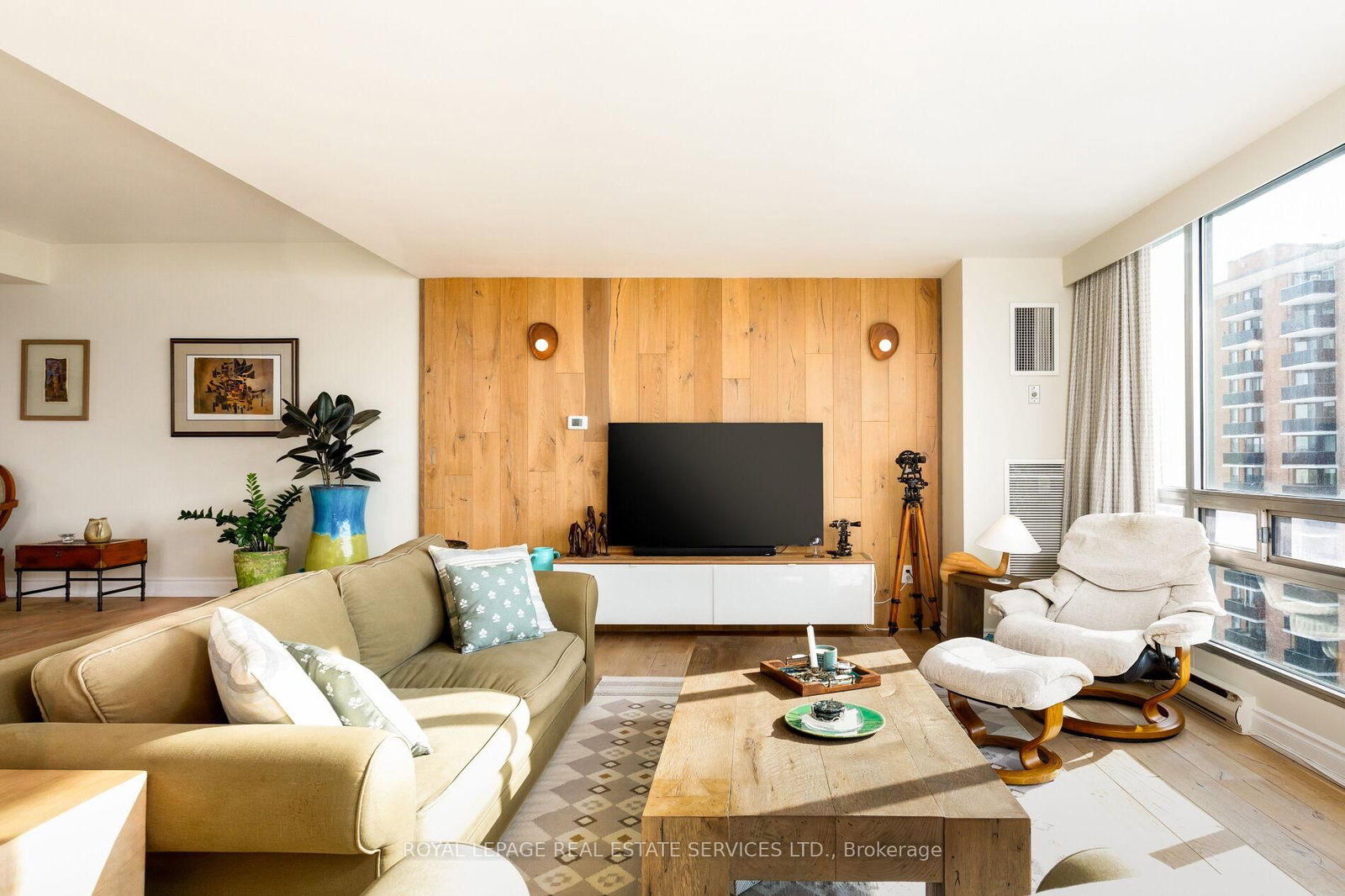 2180 Marine Drive • #1401 • Oakville, ON photo 6