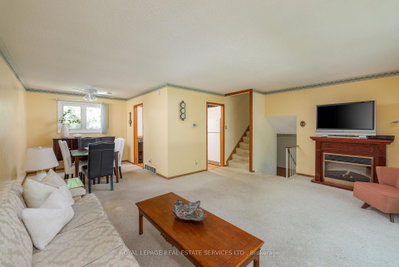 18 Osborne Oakville,ON L6H 1G1 — Photo 10