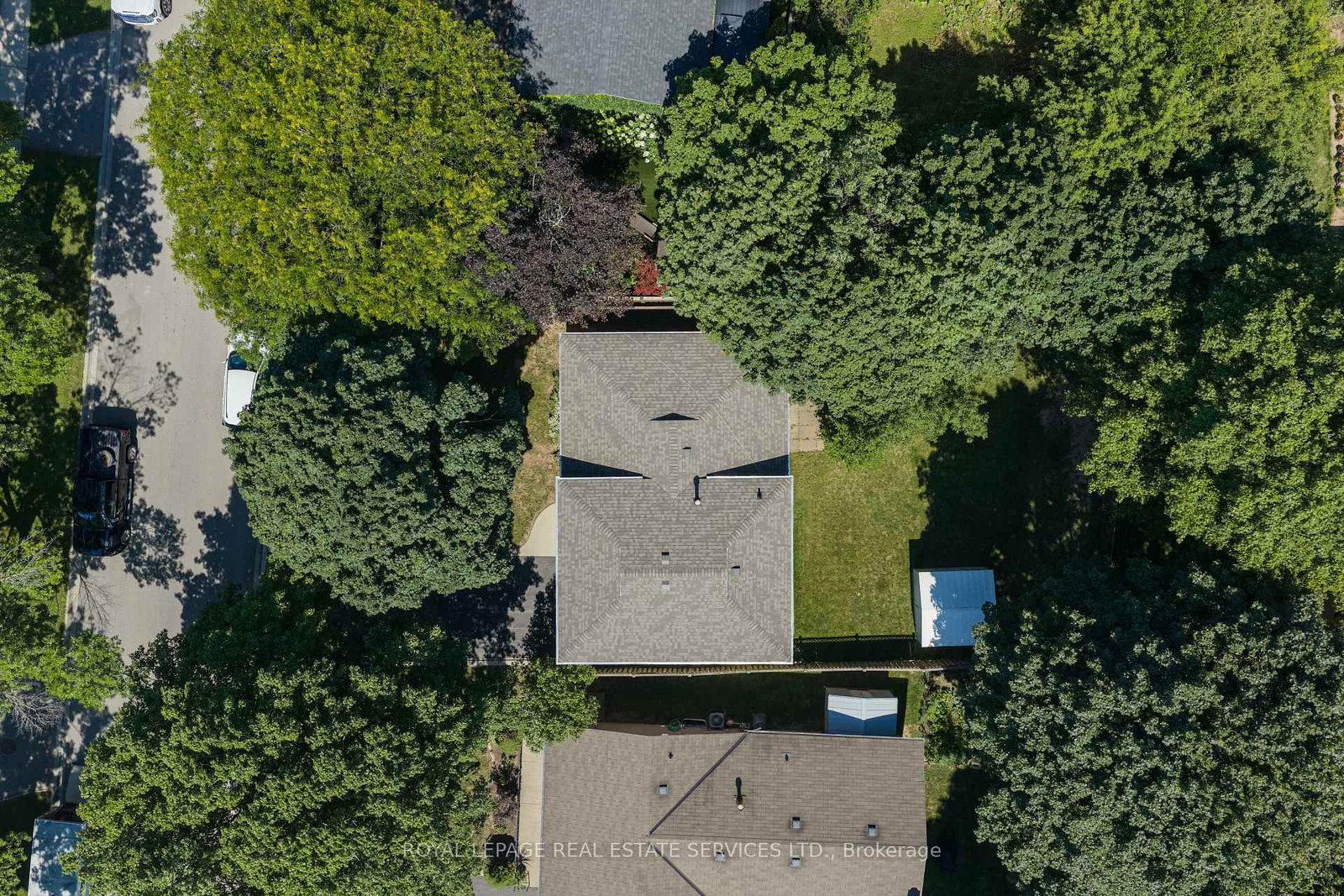 18 Osborne Crescent • Oakville, ON photo 27