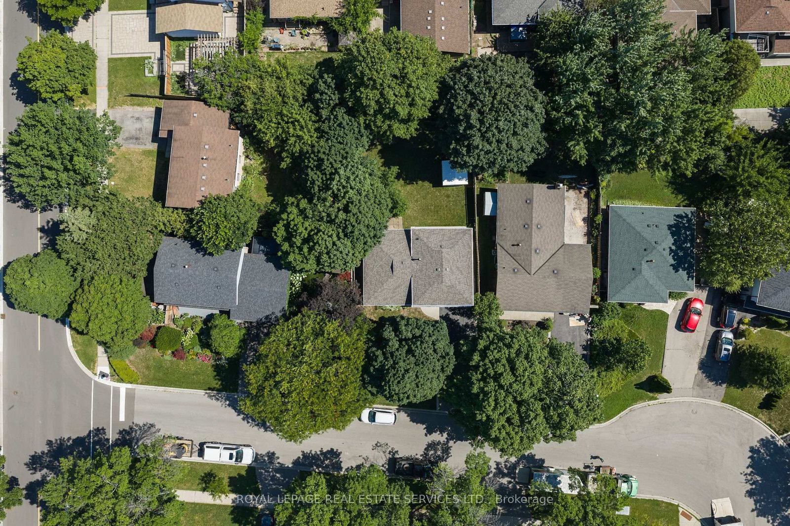 18 Osborne Crescent • Oakville, ON photo 28