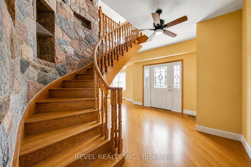 3156 Escarpment Sdrd photo 5