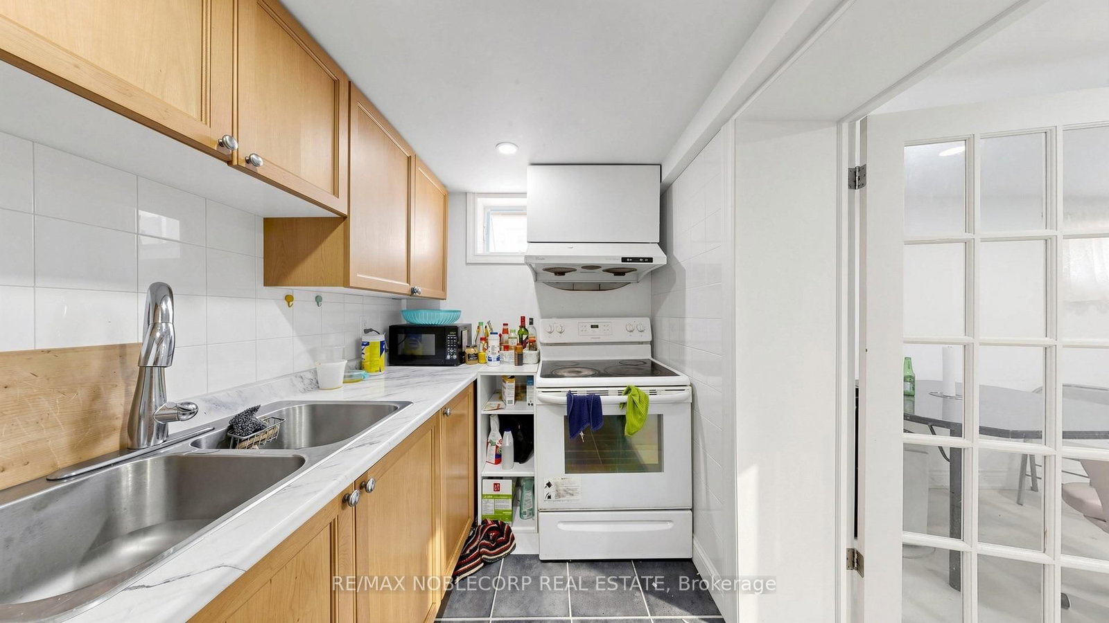 95 Snowood Court • Toronto, ON photo 30