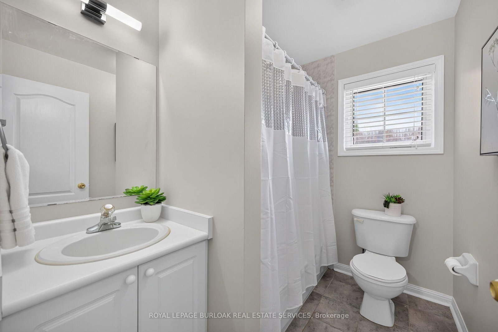 5660 Rosaline Road • Burlington, ON photo 31