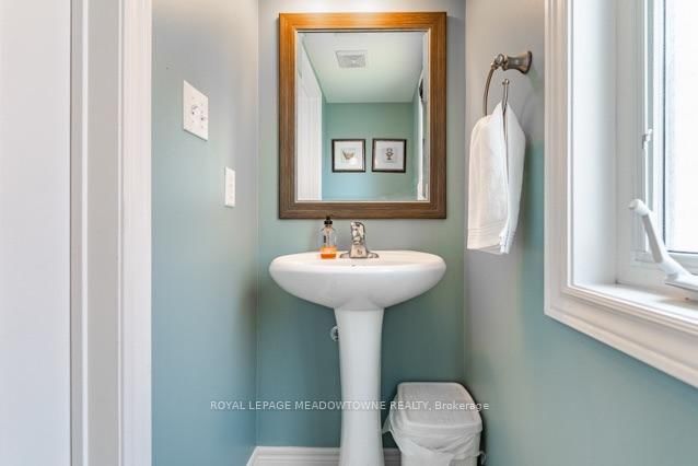 150 McCready Drive • Milton, ON photo 19