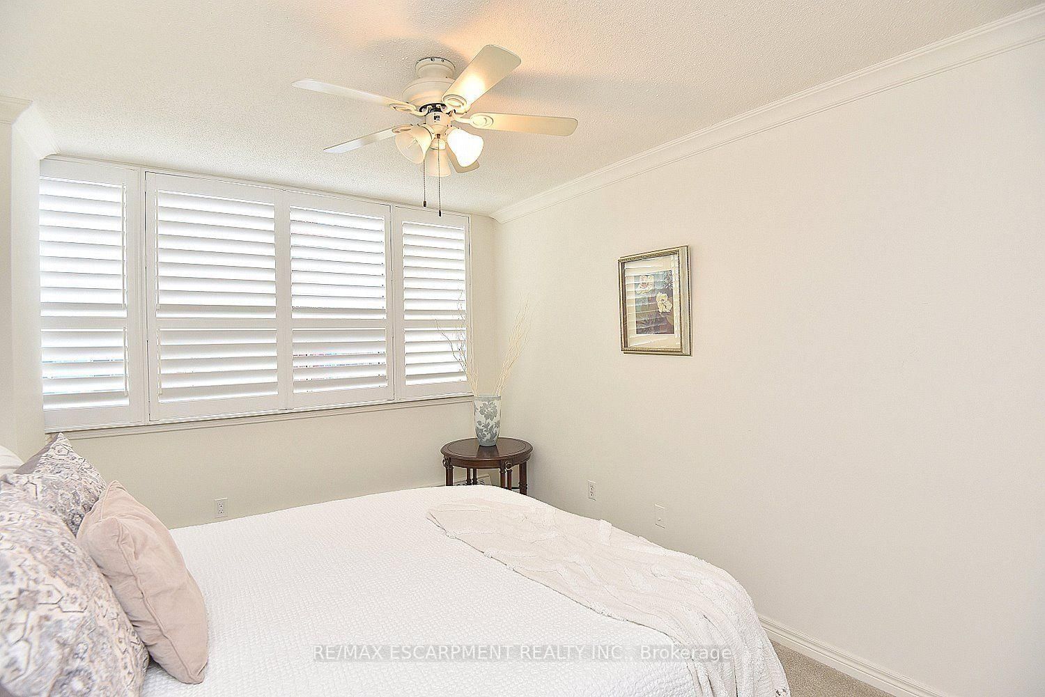 2263 Marine Drive • #401 • Oakville, ON photo 15