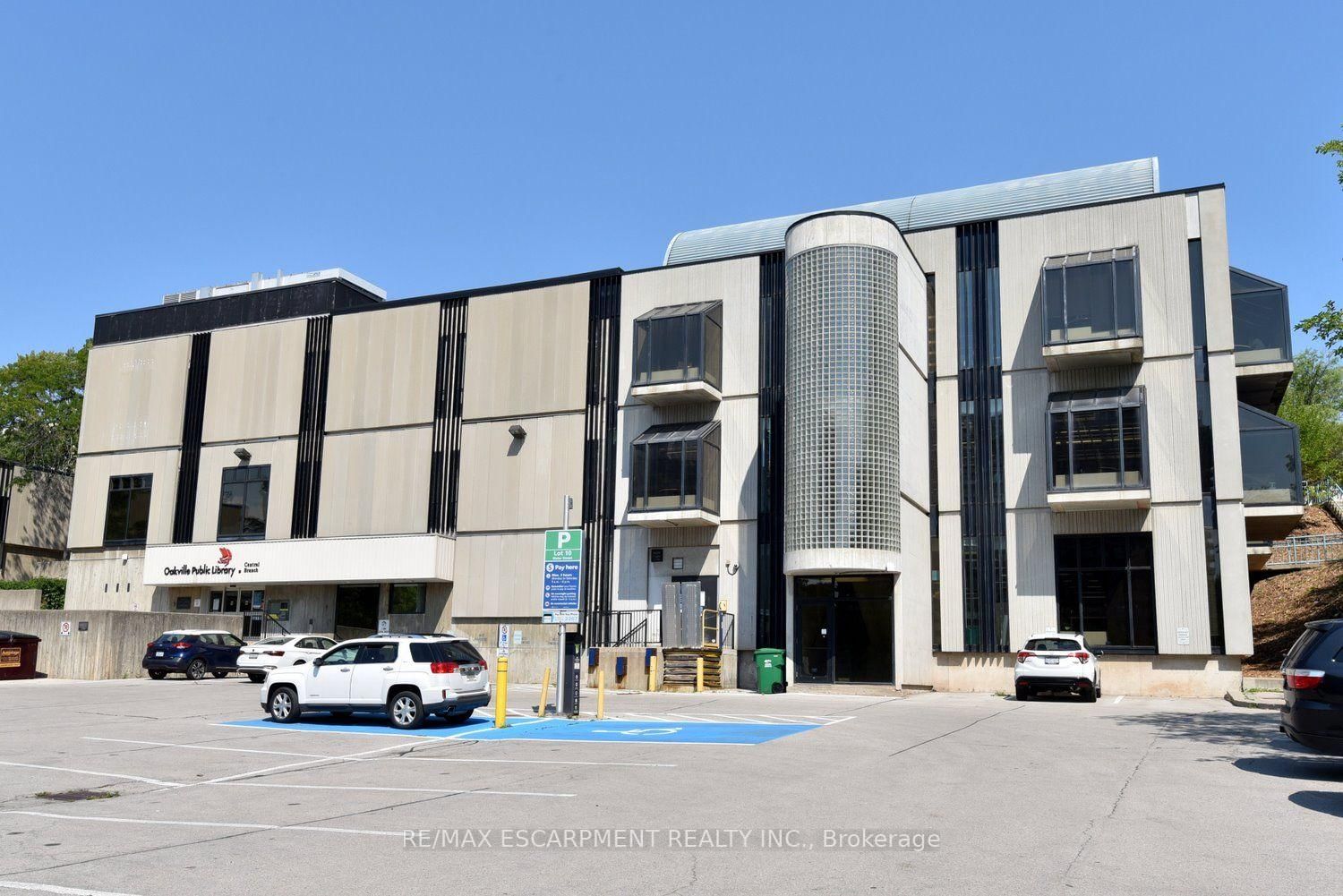 2263 Marine Drive • #401 • Oakville, ON photo 22
