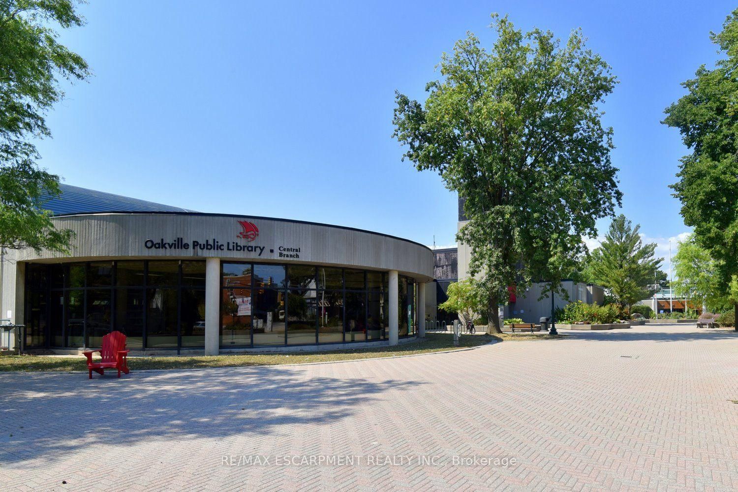 2263 Marine Drive • #401 • Oakville, ON photo 23
