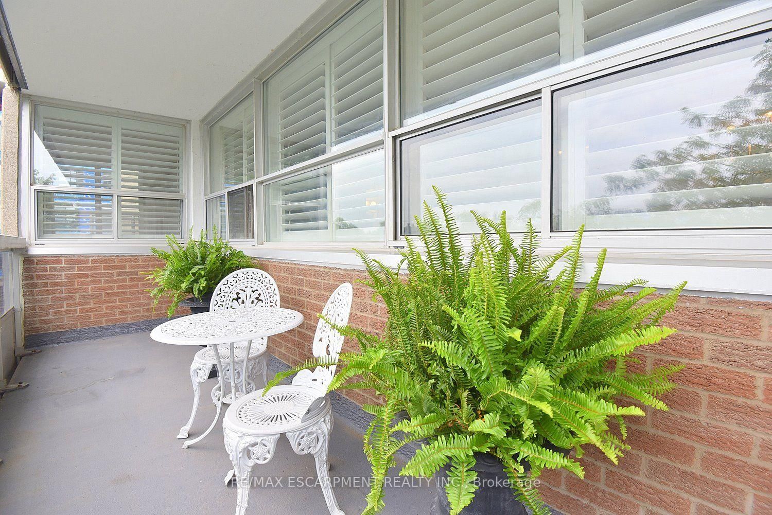 2263 Marine Drive • #401 • Oakville, ON photo 24