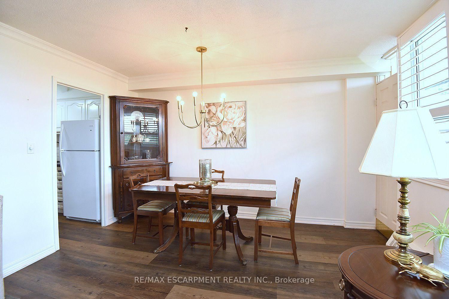 2263 Marine Drive • #401 • Oakville, ON photo 9