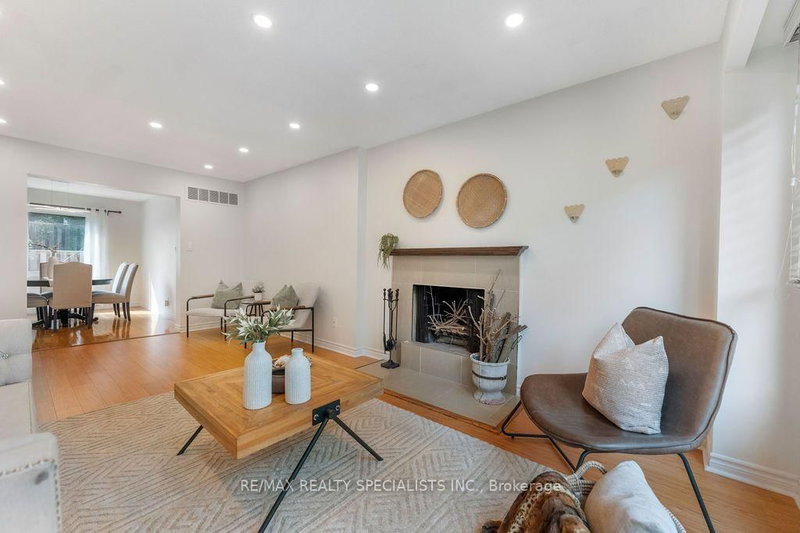 7080 Copenhagen Mississauga,ON L5N 2C9 — Photo 11