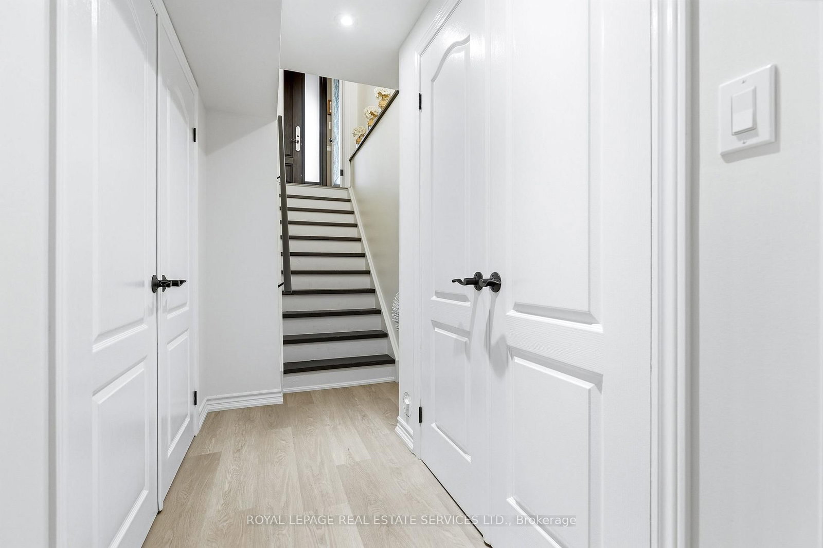 2149 Alderbrook Drive • Oakville, ON photo 42