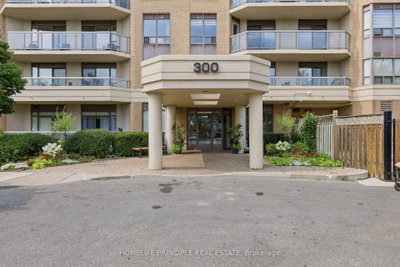 300 Ray Lawson Brampton,ON L6Y 5H5 — Photo 8