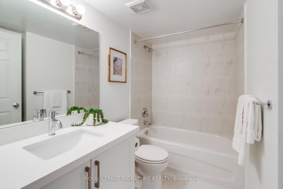325 Webb Mississauga,ON L5B 3Z9 — Photo 10