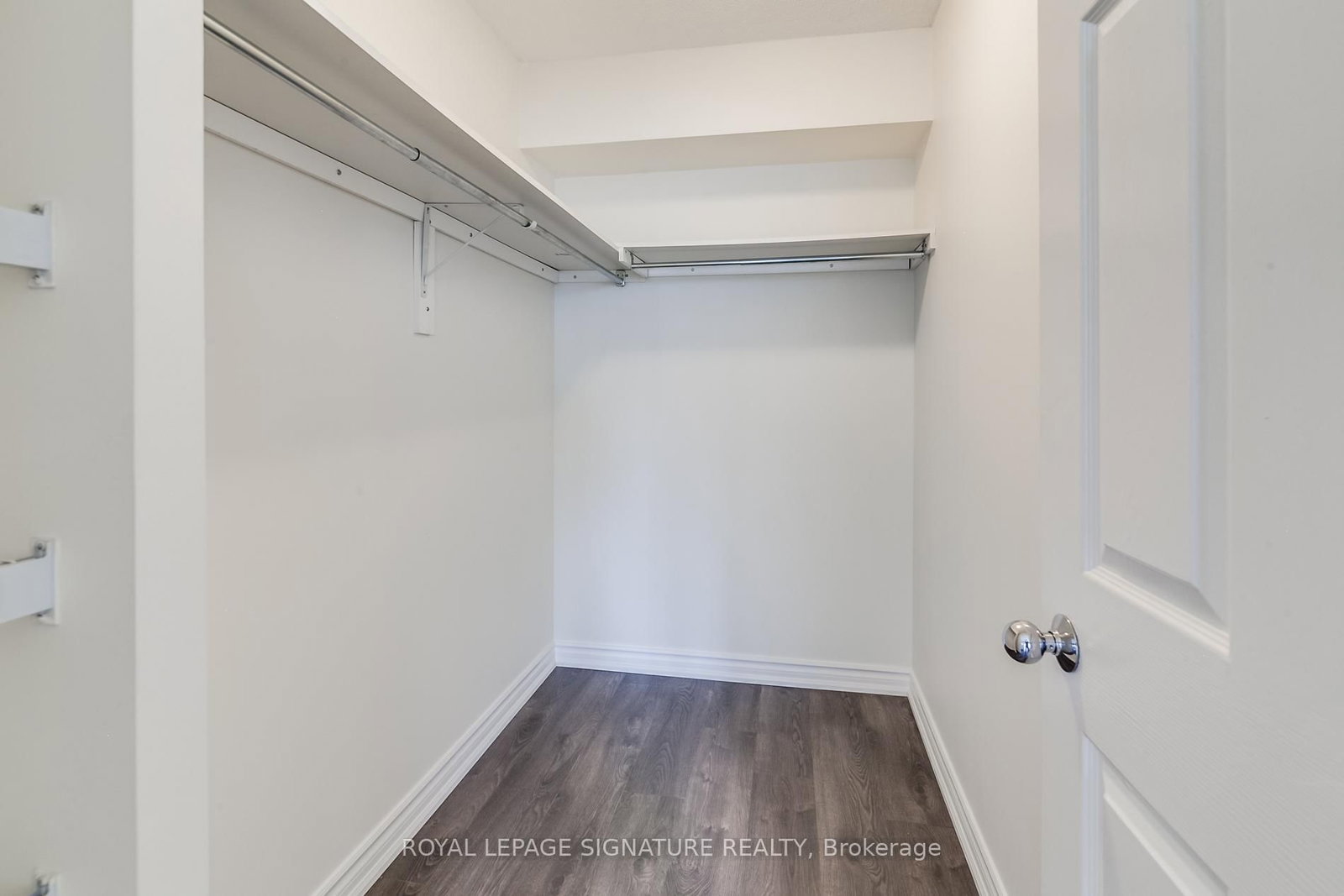 325 Webb Mississauga,ON L5B 3Z9 — Photo 12
